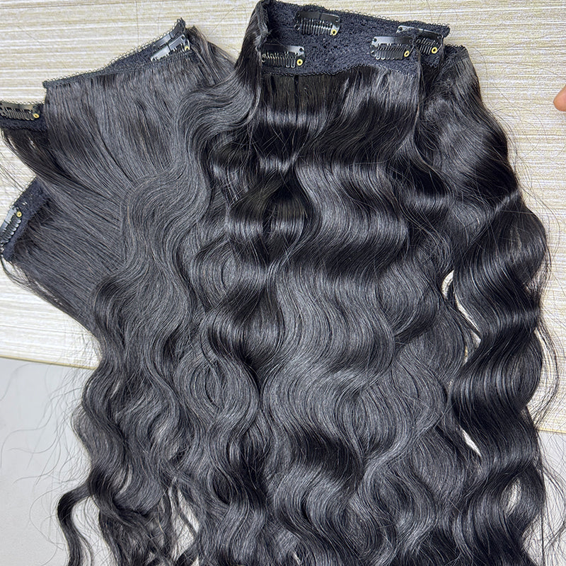 Natural Wavy Clip in Hair Extensions